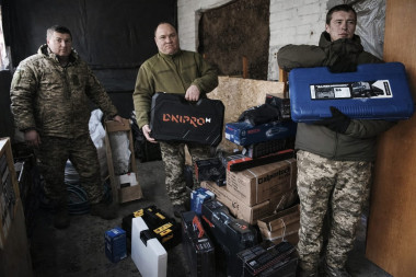 Фондом було передано обладнання для майстерні 110 окремої механізованої бригади ім. генерал-хорунжого Марка Безручка