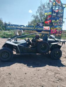 Передали багі для захисника на Куп’янський напрямок