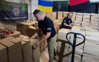 Благодійний фонд Сергія Березенка Спільна Справа закуповує та передає  батальйону Госпітальєри необхідні запаси харчових наборів