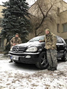 Черговий автомобіль було передано одній із військових частин