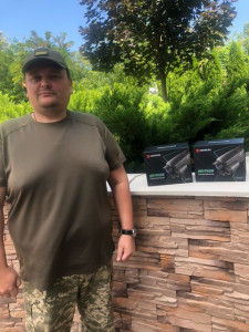Благодійним фондом було передано одній із військових частин два тепловізори