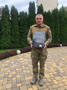 Добровольчому формуванню «СКІФ» було передано 3 монокуляри